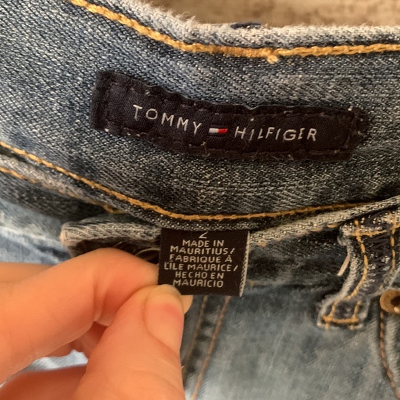 Tommy Hilfiger Jean Shorts Size 2 - Picture 2 of 6